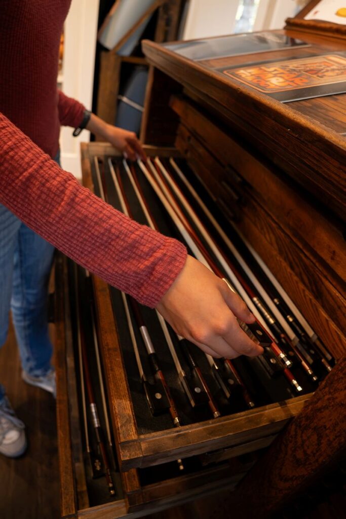 Shopping for Violin Bows in St. George